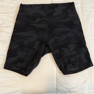 lululemon Align High-Rise Short 8"